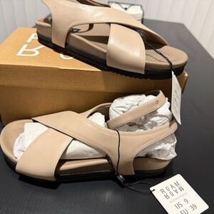 ROAM Beige Cross-Strap Sandals